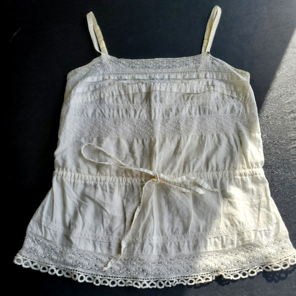 Guess cream cami